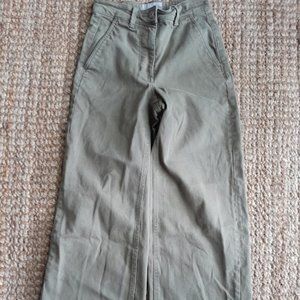 Everlane Wide-Leg Crop pants in olive green